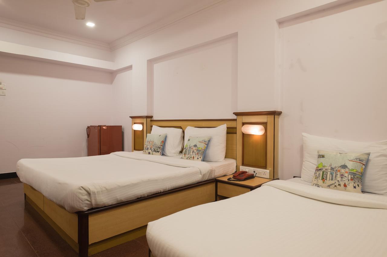 Oyo Flagship 561 Host Inn Mumbai Exterior foto